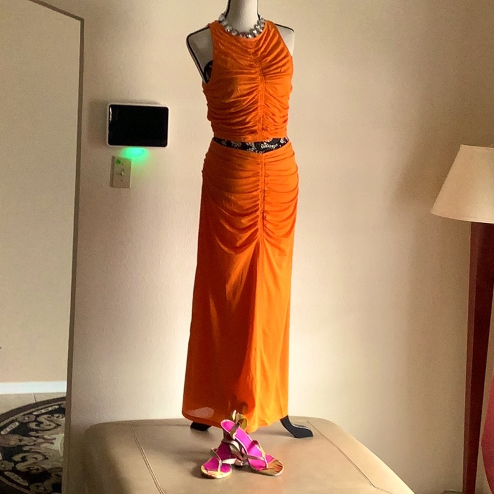 House of Harlow 1960 Two piece set skirt & top.